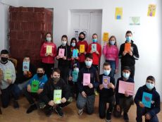 Martisoare pentru mame - clasa I - clasa a V-a - clasa a VI-a A - clasa a VI-a B